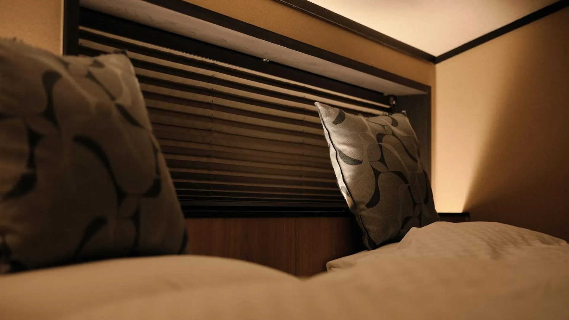 Tsumugi Gionshirakawa Villa Kyoto 0*,  Japan